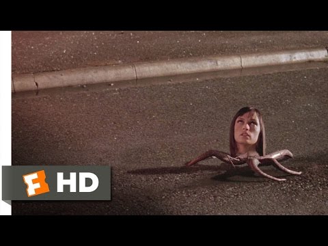The Faculty (8/11) Movie CLIP – Head Case (1998) HD