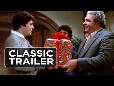 Gremlins (1984) Official Trailer #1 – Horror Comedy